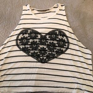 Heart striped tank